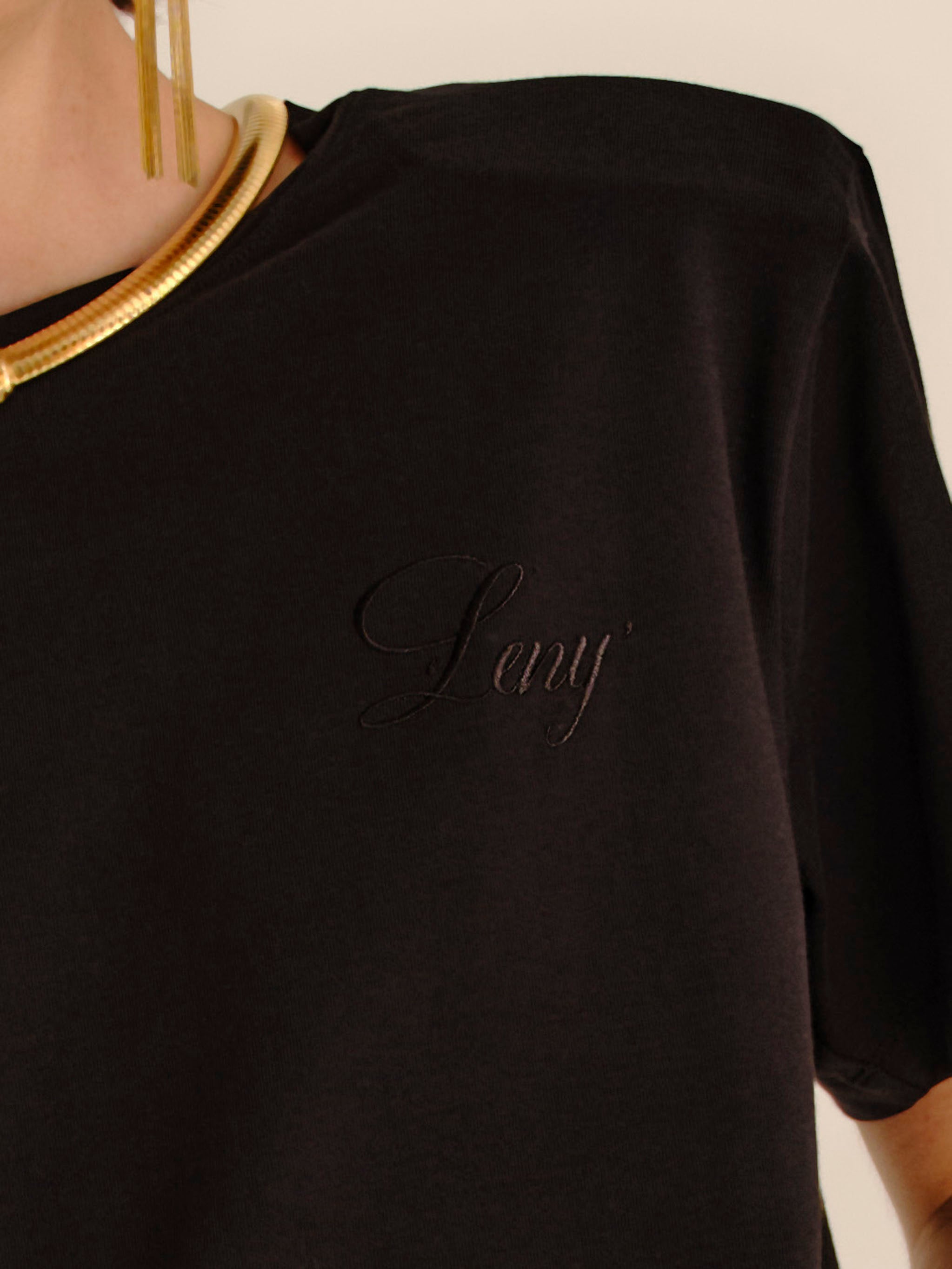 Padded Shoulder T-shirt - Jet Black